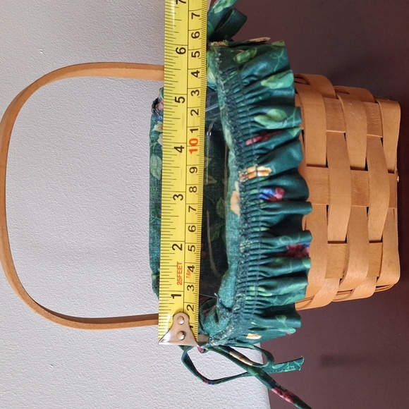 Longaberger Small Peg Basket with Fabric Liner and Plastic Protector 1998 - Picture 3 of 16